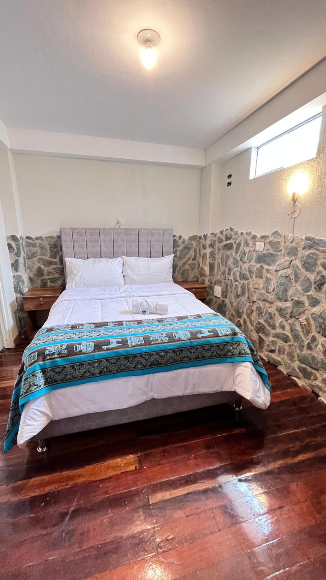Intikilla Hostal Ollantaytambo Buitenkant foto